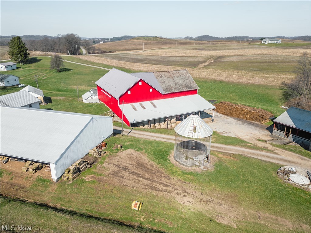 Pleasant Hill Drive Fresno OH 43824