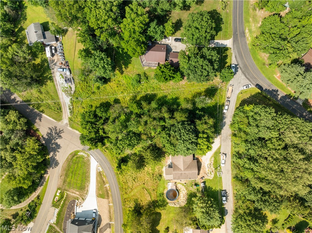 1 Opata Trail Malvern OH 44644