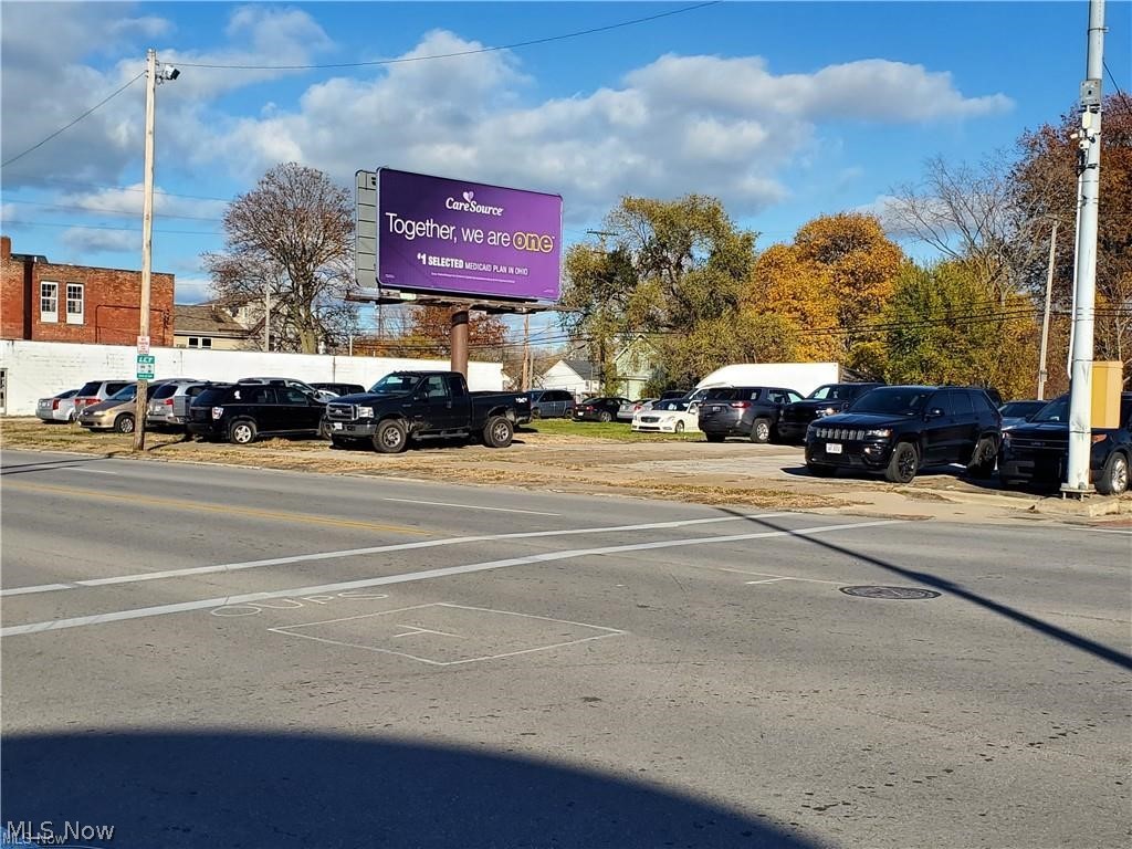 V/l Broadway Lorain OH 44052