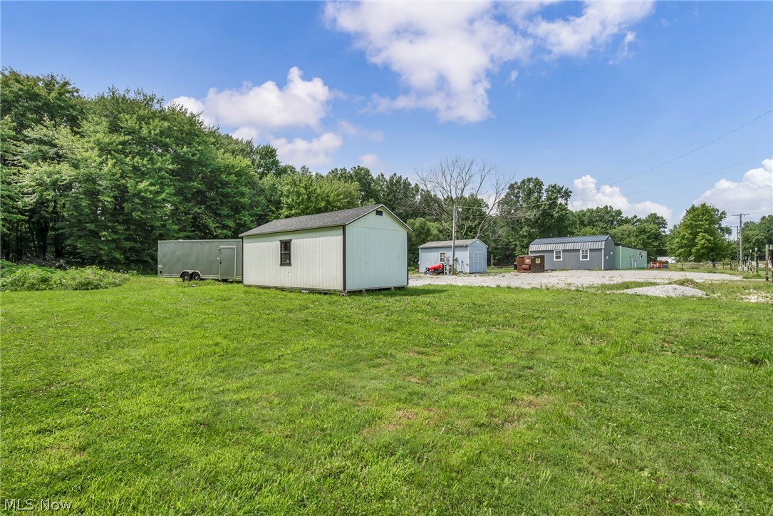 10564 S Duck Creek Road Salem OH 44460