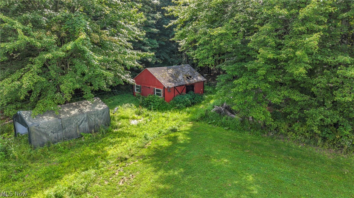 10564 S Duck Creek Road Salem OH 44460