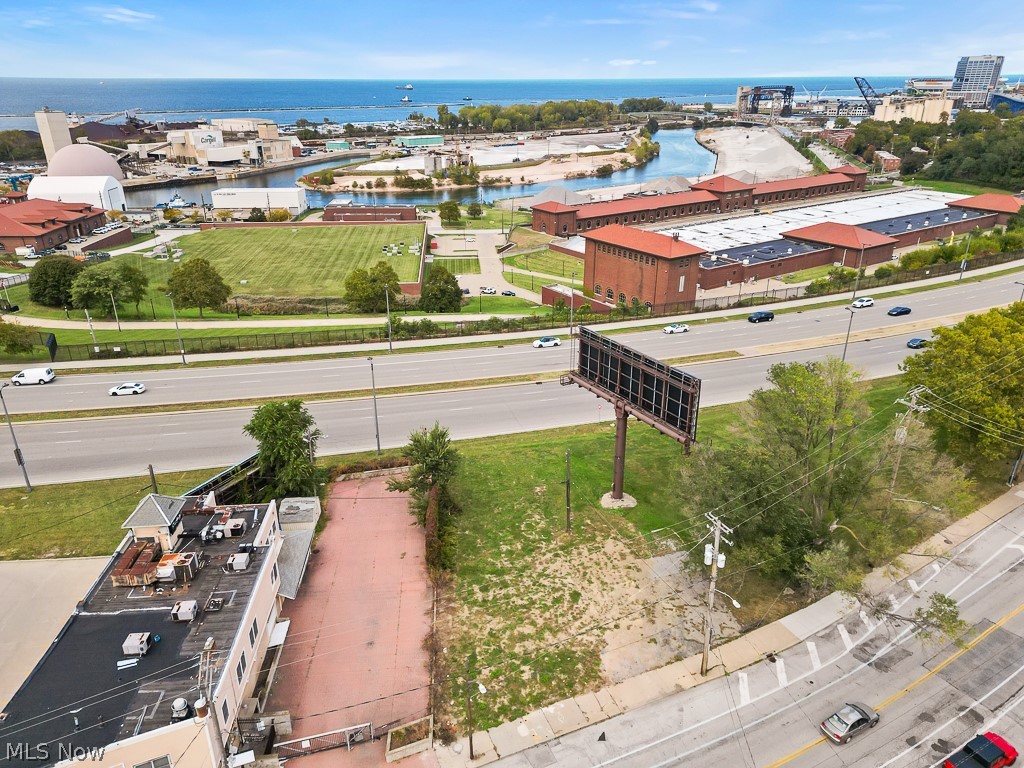 4104 Detroit Avenue Cleveland OH 44113