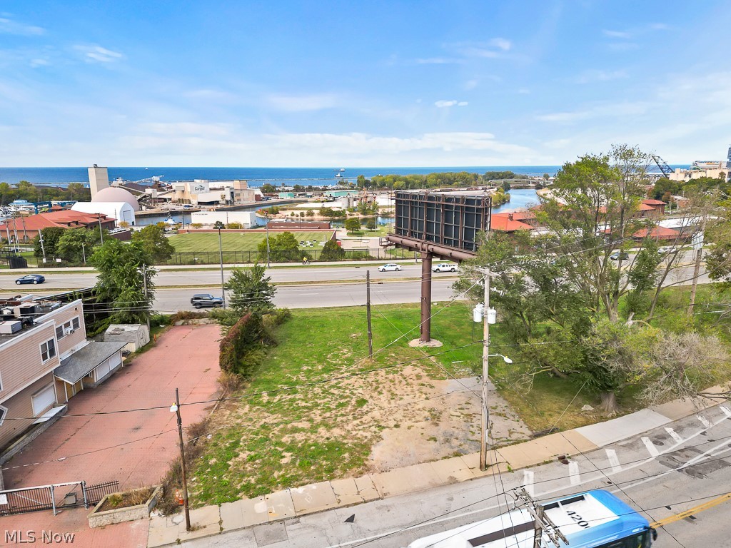 4104 Detroit Avenue Cleveland OH 44113