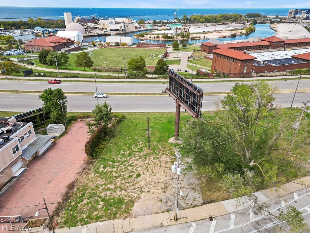 4104 Detroit Avenue Cleveland OH 44113