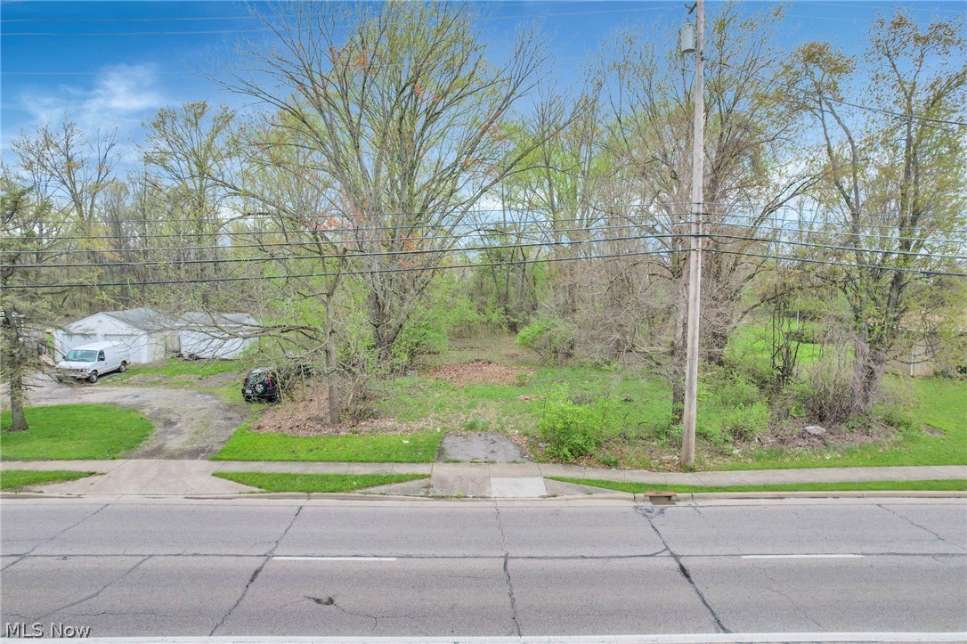 2423 Stelzer Road Columbus OH 43219