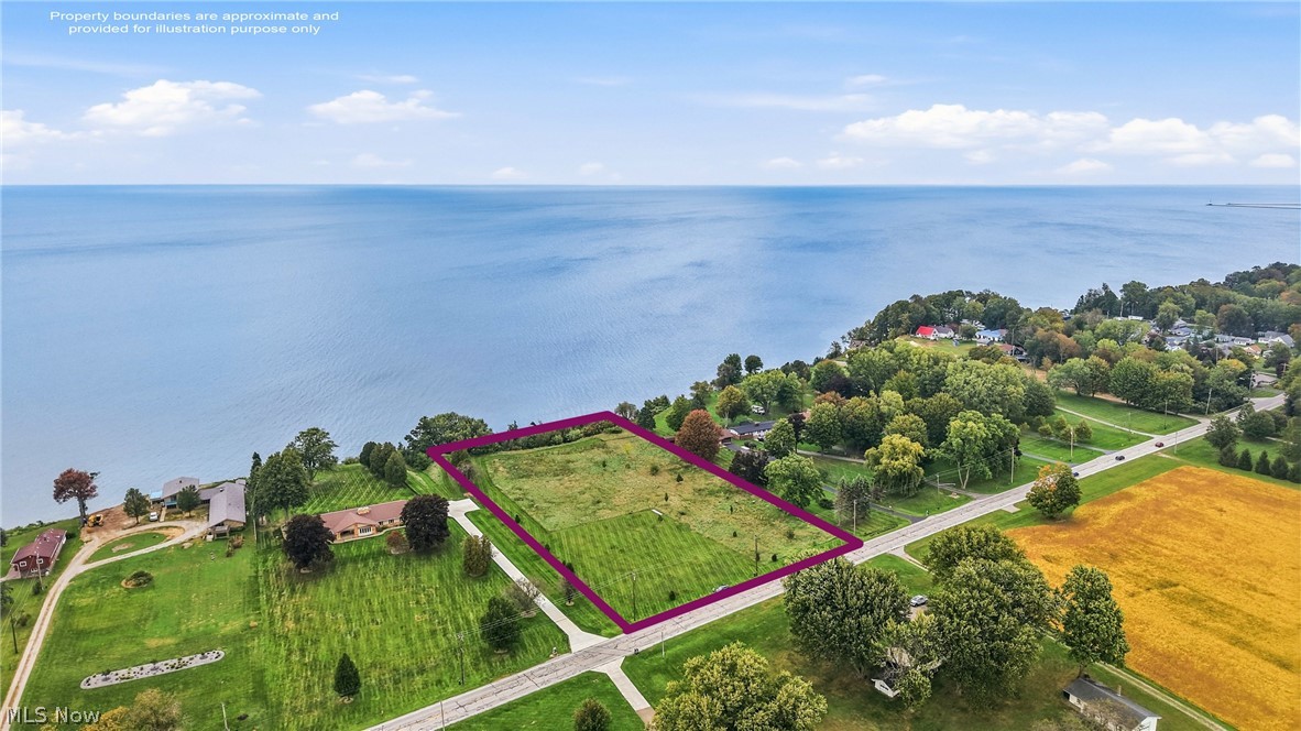 1256 Lake Road Conneaut OH 44030