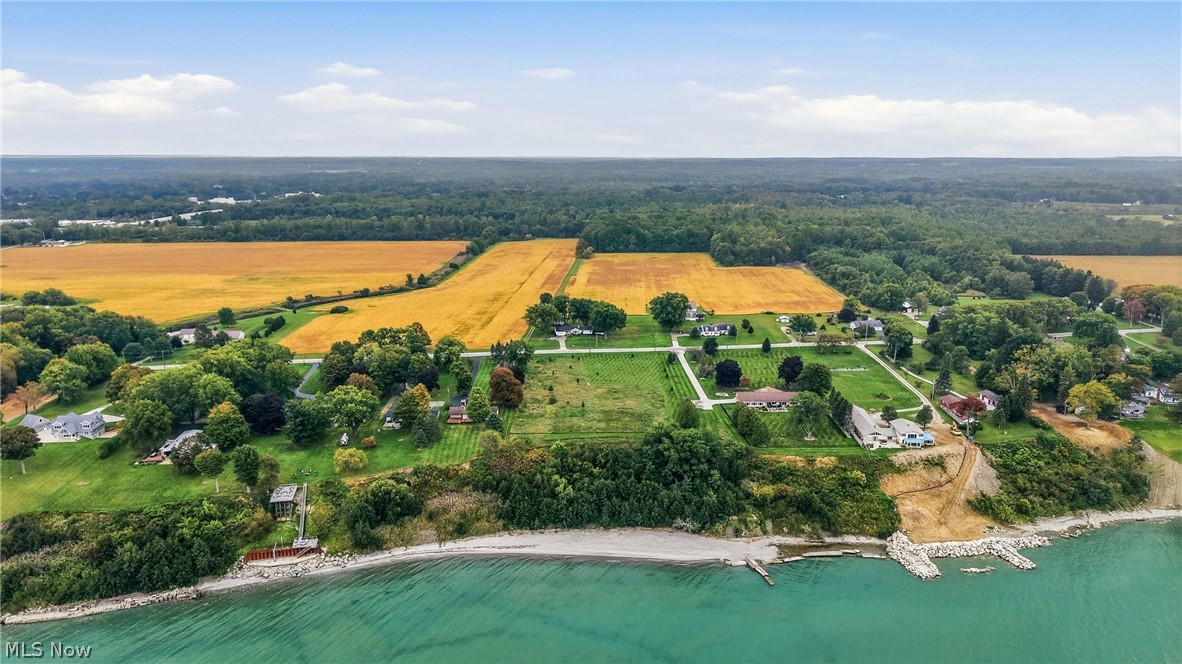 1256 Lake Road Conneaut OH 44030