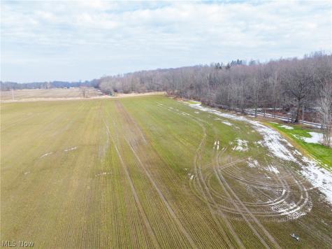 7389 Doylestown Road Sterling OH 44276