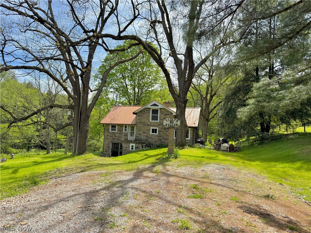 11811 Gaston Road Negley OH 44441