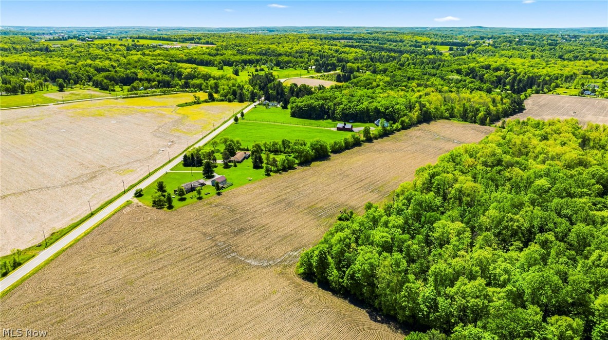 V/l Taylor Wells Road Chardon OH 44024
