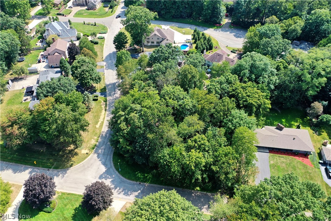 Hunter's Hollow Howland OH 44484