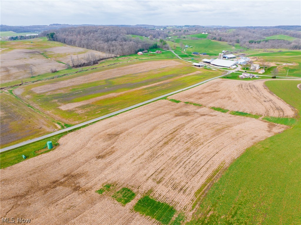 N American Road NW Dover OH 44622