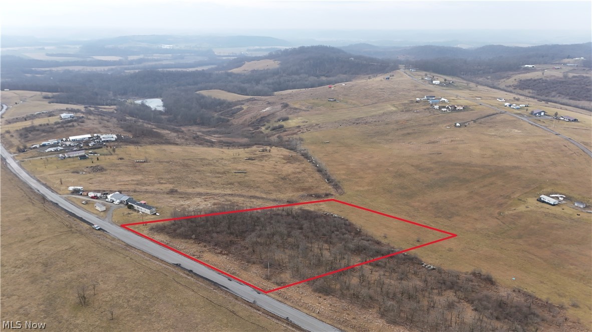20451 Cr 410 Newcomerstown OH 43832