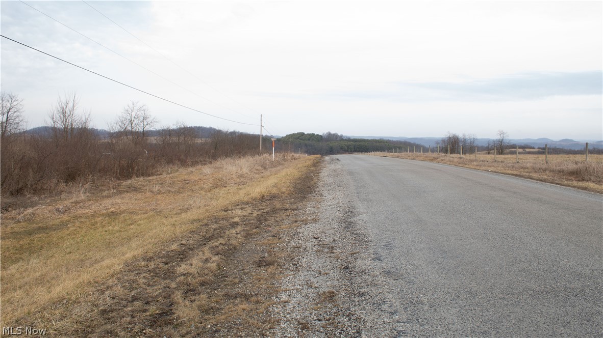 20451 Cr 410 Newcomerstown OH 43832