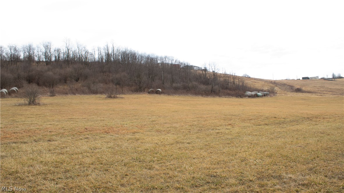 20451 Cr 410 Newcomerstown OH 43832