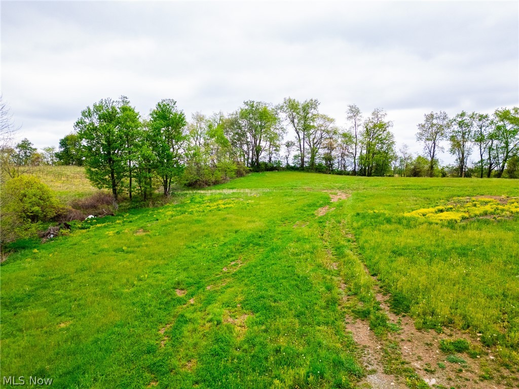 53320 County Road 425 Fresno OH 43824