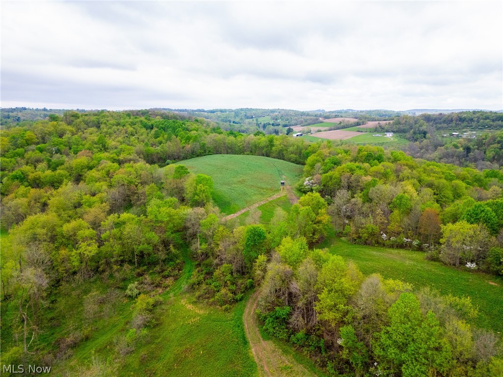 53320 County Road 425 Fresno OH 43824