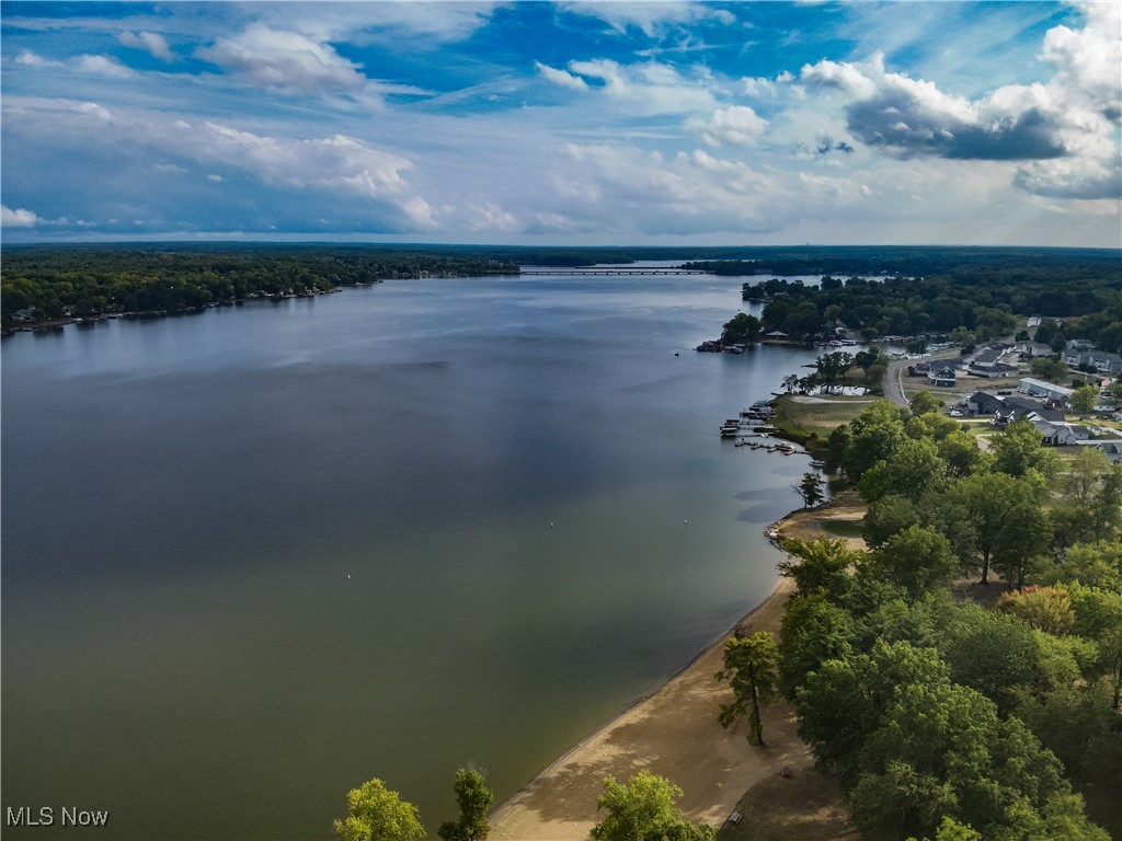 Grandview Road Lake Milton OH 44429