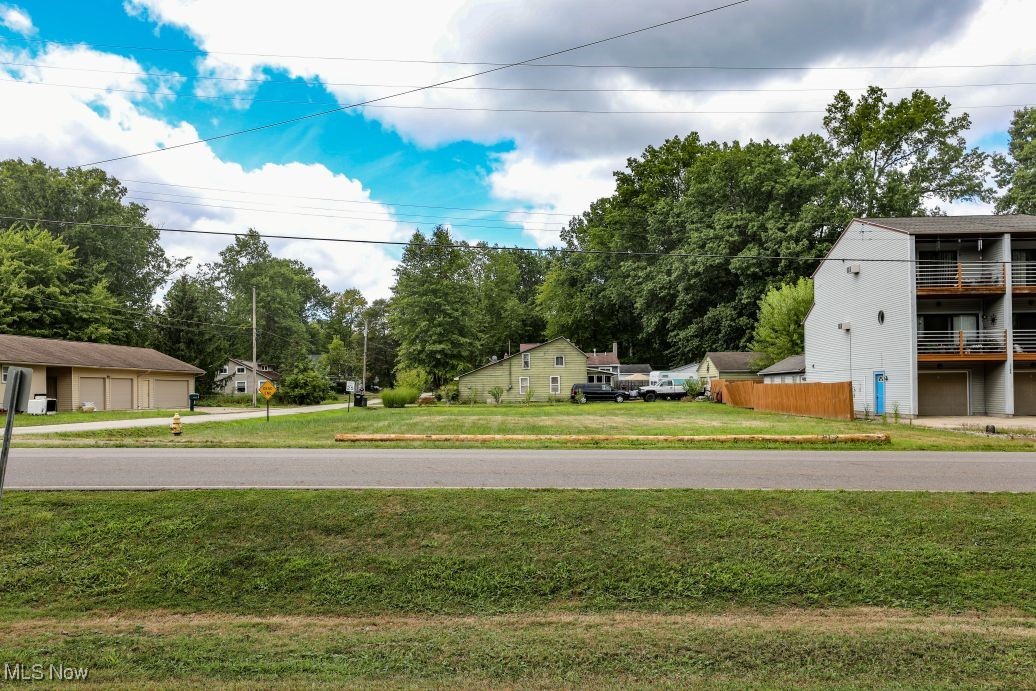 Grandview Road Lake Milton OH 44429