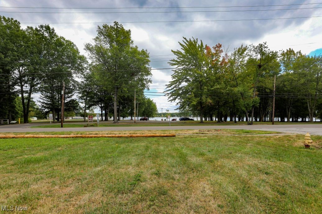 Grandview Road Lake Milton OH 44429