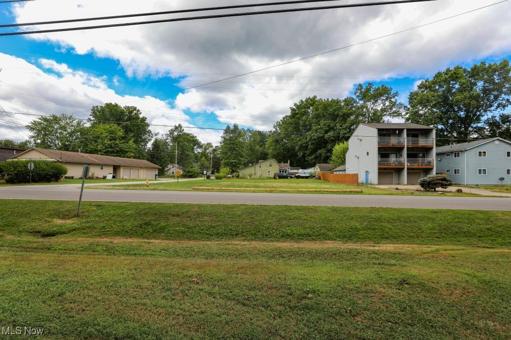 Grandview Road Lake Milton OH 44429