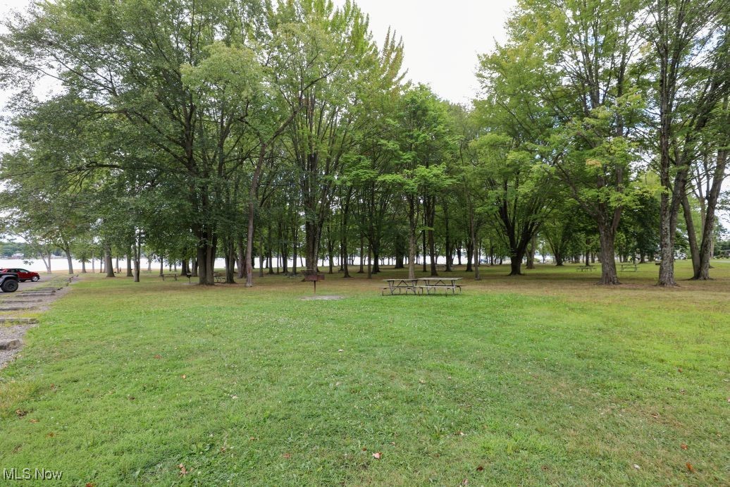 Grandview Road Lake Milton OH 44429