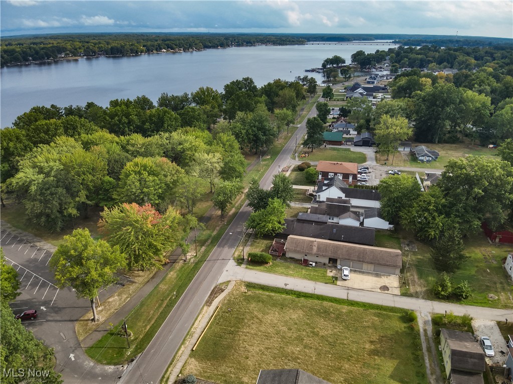 Grandview Road Lake Milton OH 44429