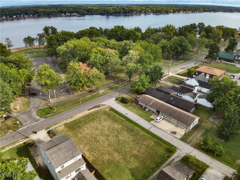 Grandview Road Lake Milton OH 44429