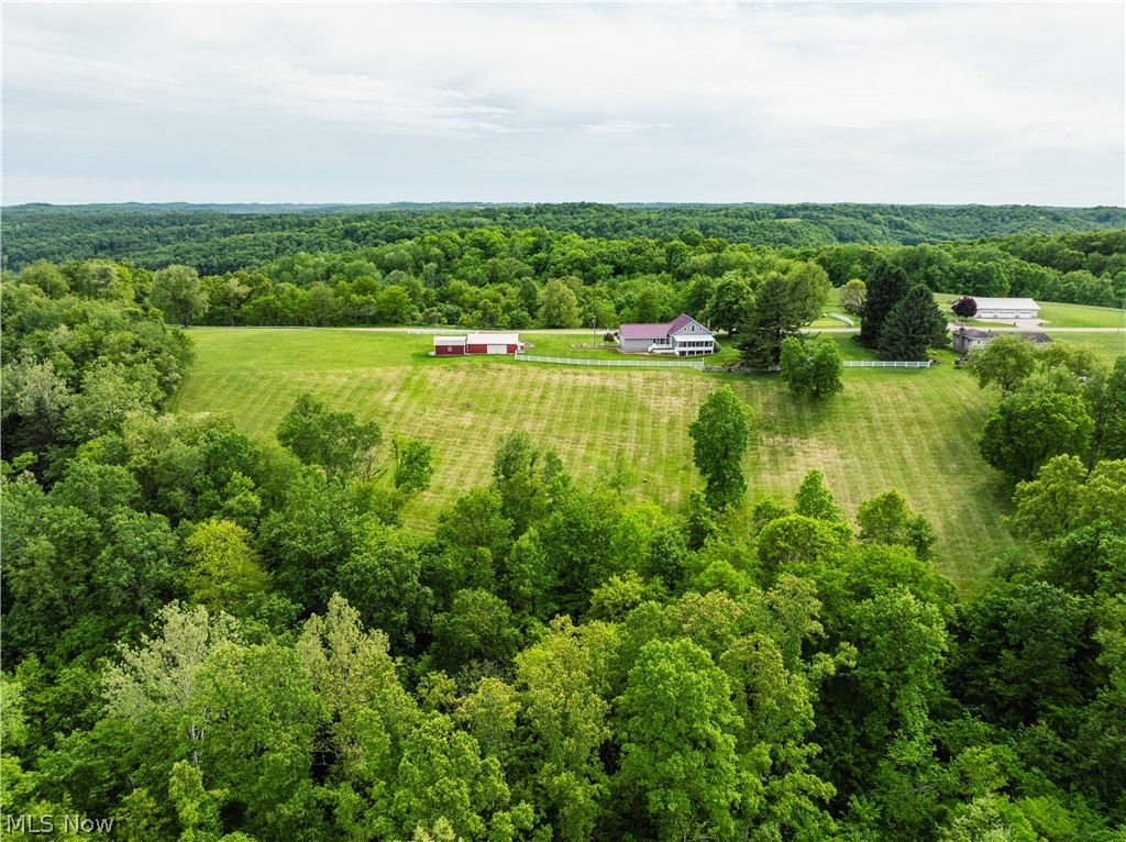 Edie Hill Road SE Uhrichsville OH 44683