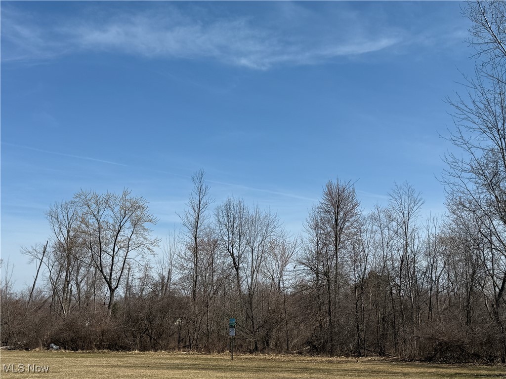 Eastlawn Street Lorain OH 44052