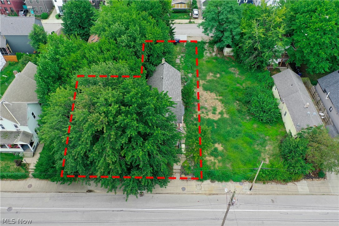 823 Starkweather Avenue Cleveland OH 44113