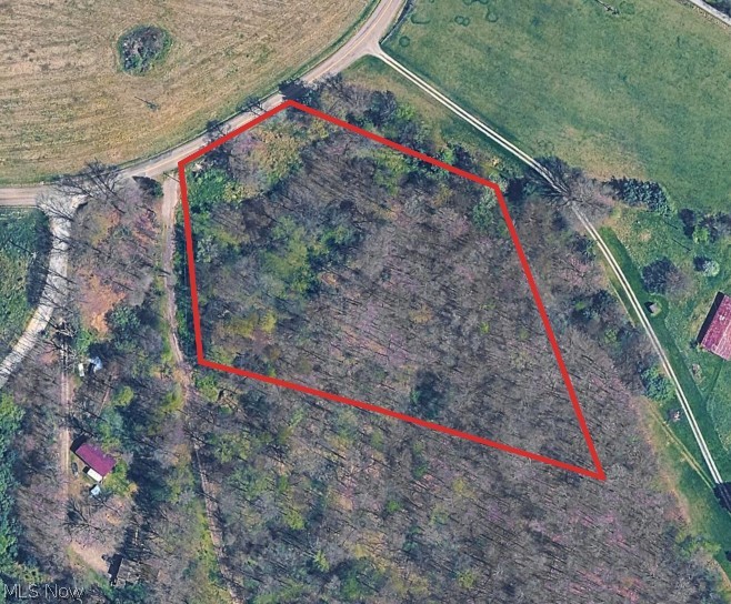 9284 Briar Road Magnolia OH 44643