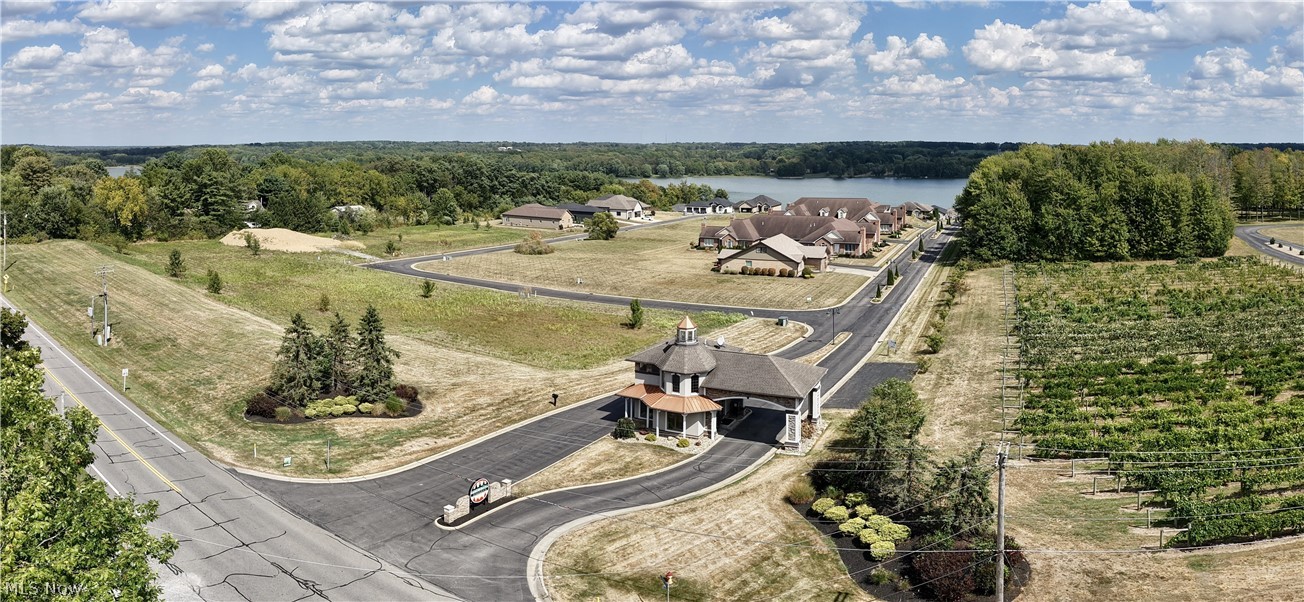 Pine Lake Cove Columbiana OH 44408
