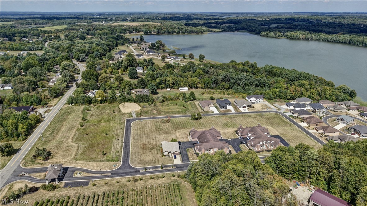 Pine Lake Cove Columbiana OH 44408