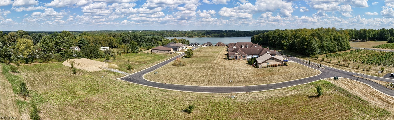 Pine Lake Cove Columbiana OH 44408