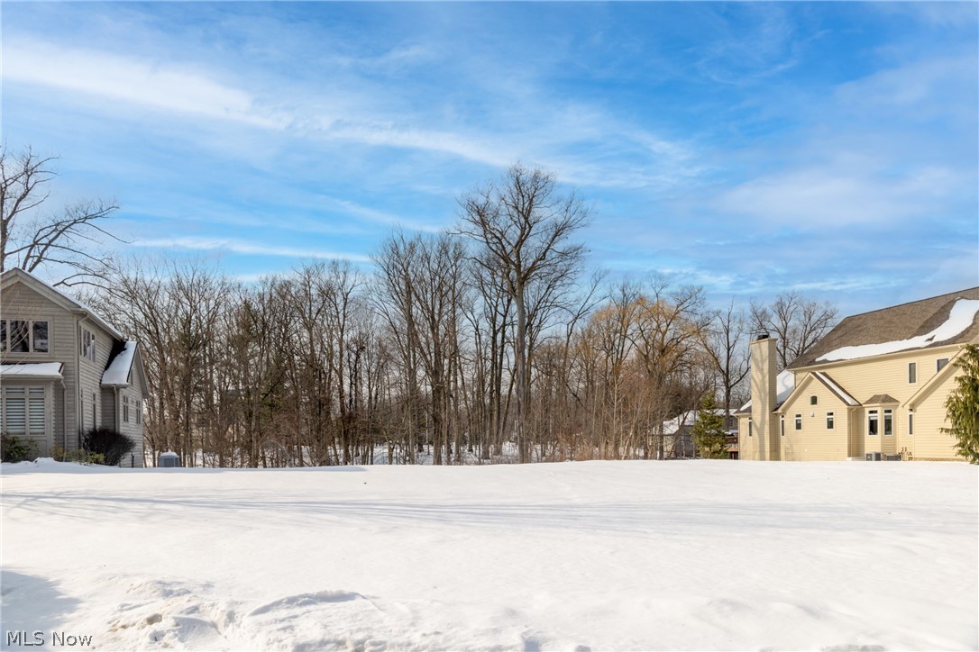 1906 Woodbrook Lane Lyndhurst OH 44122