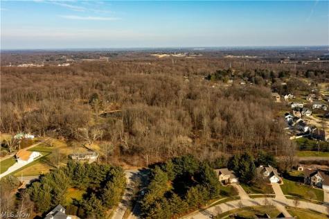 V/l Hartman Road Wadsworth OH 44281