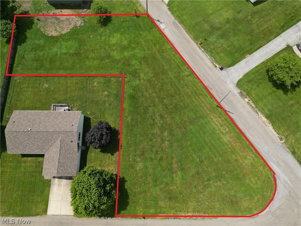 548 Thomas Road Lisbon OH 44432
