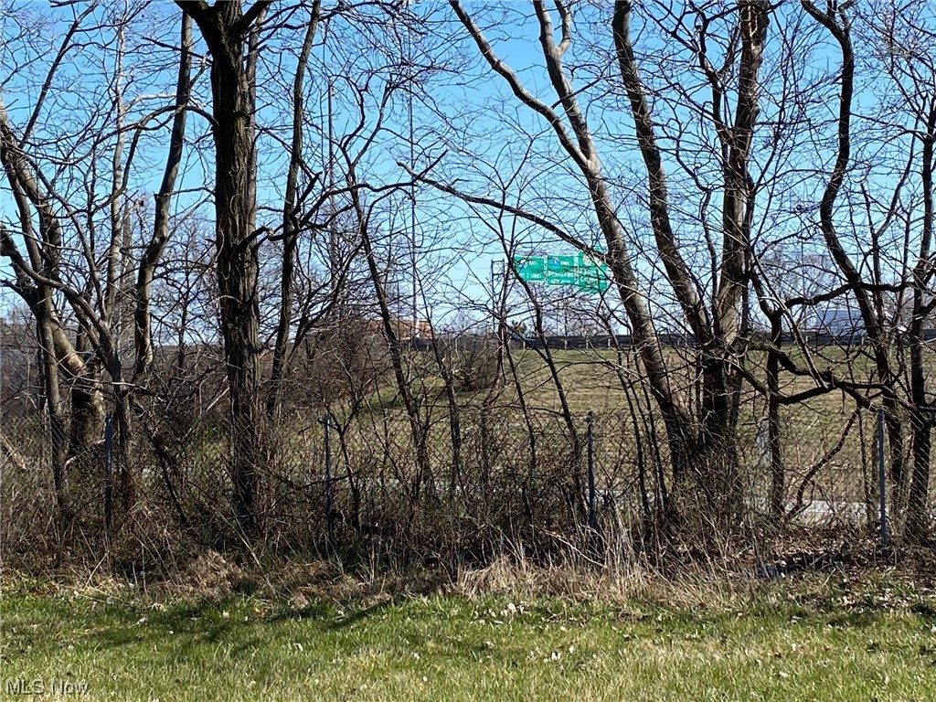 V/l W 16th Street Cleveland OH 44113