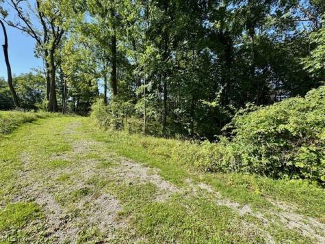 V/l Edgerton Road North Royalton OH 44133