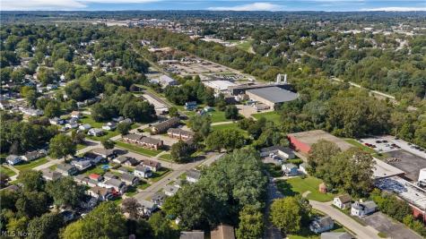 V/l 5th Street Barberton OH 44203