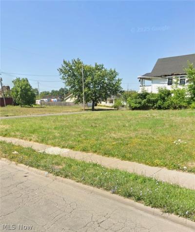 797 E 125th Street Cleveland OH 44108