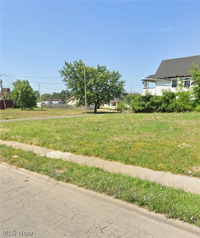 797 E 125th Street Cleveland OH 44108