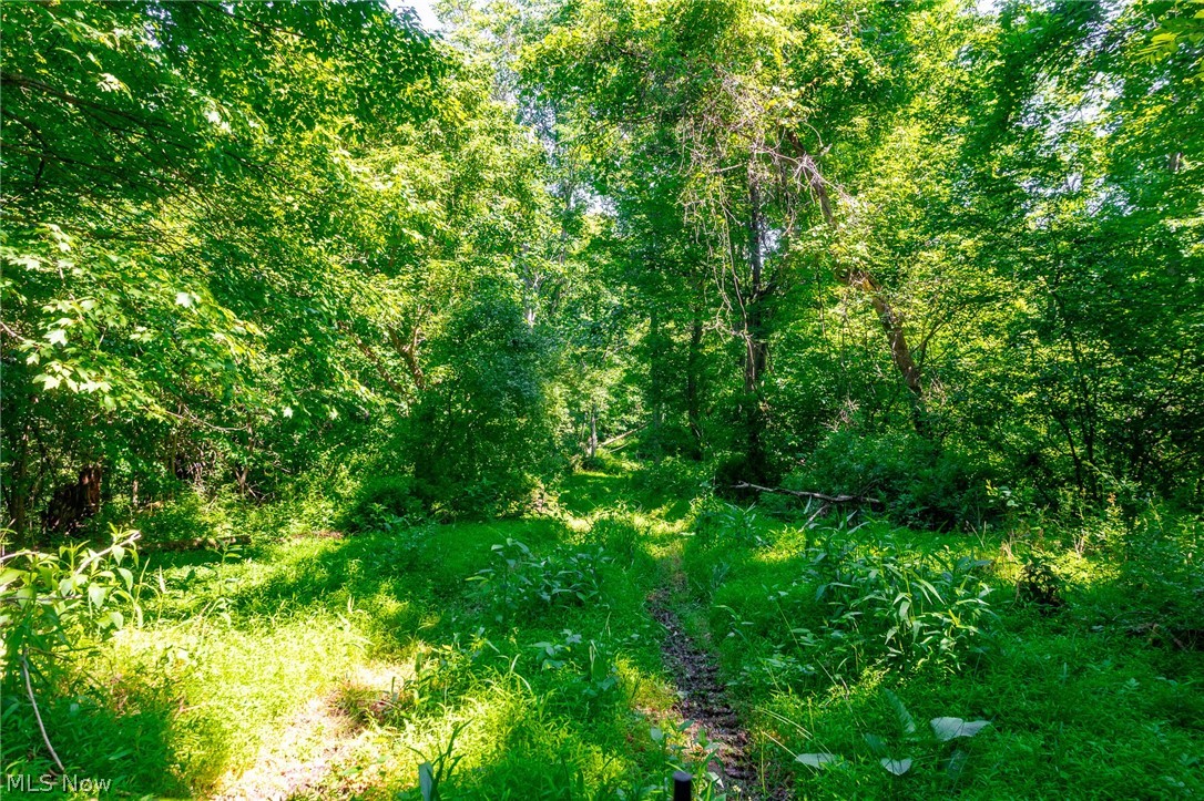 5568 Schoolhouse Road Frazeysburg OH 43822