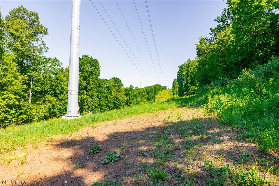 5568 Schoolhouse Road Frazeysburg OH 43822