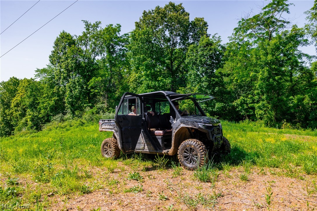 5568 Schoolhouse Road Frazeysburg OH 43822