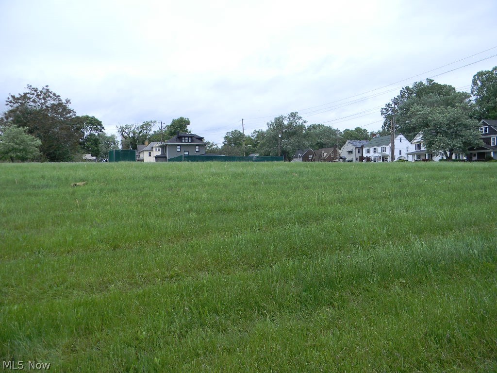 Robbins Avenue Niles OH 44446