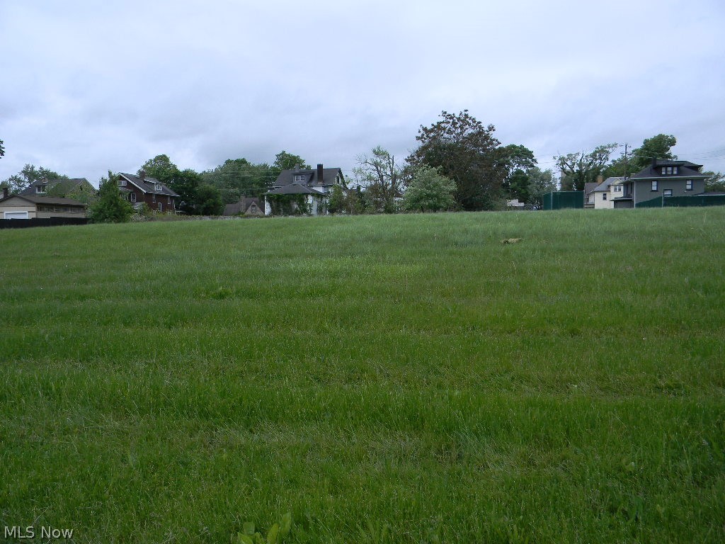 Robbins Avenue Niles OH 44446