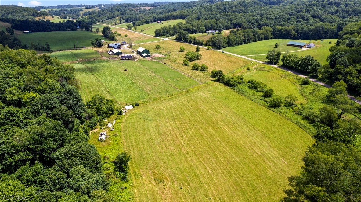 9145 Cologne Road SW Bowerston OH 44695
