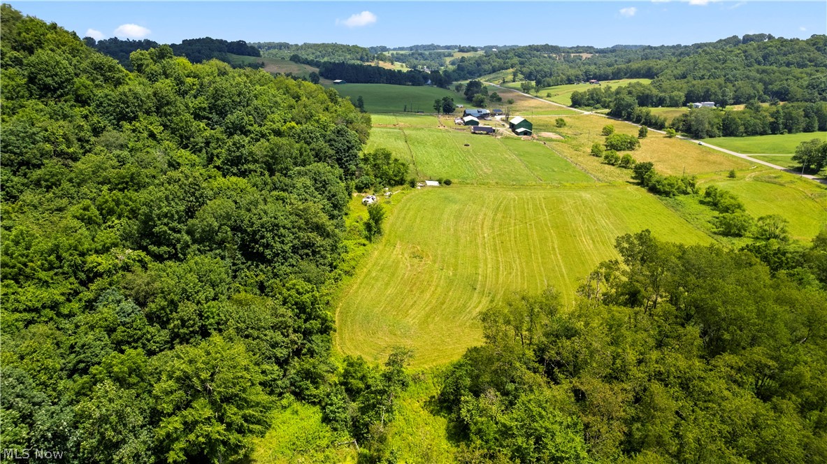 9145 Cologne Road SW Bowerston OH 44695